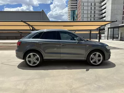 Audi Q3 VUD 2014