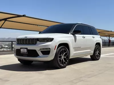 Jeep Grand Cherokee VUD 2022