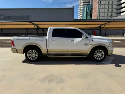 Dodge Ram 2500 Pick-Up 2015