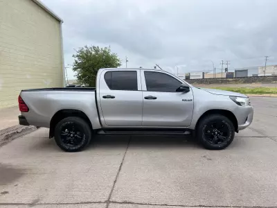 Toyota Hilux Pick-Up 2020