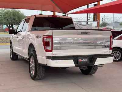 Ford Lobo Pick-Up 2021