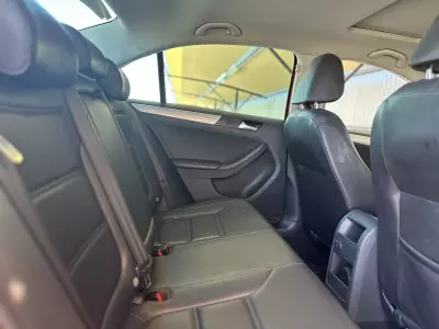 Volkswagen Jetta A6 2017