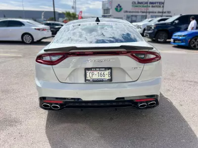Kia Stinger 2018