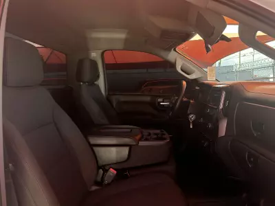 Chevrolet Silverado Pick-Up 2020