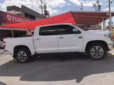 Toyota Tundra Pick-Up 2020