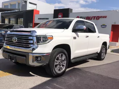 Toyota Tundra Pick-Up 2020