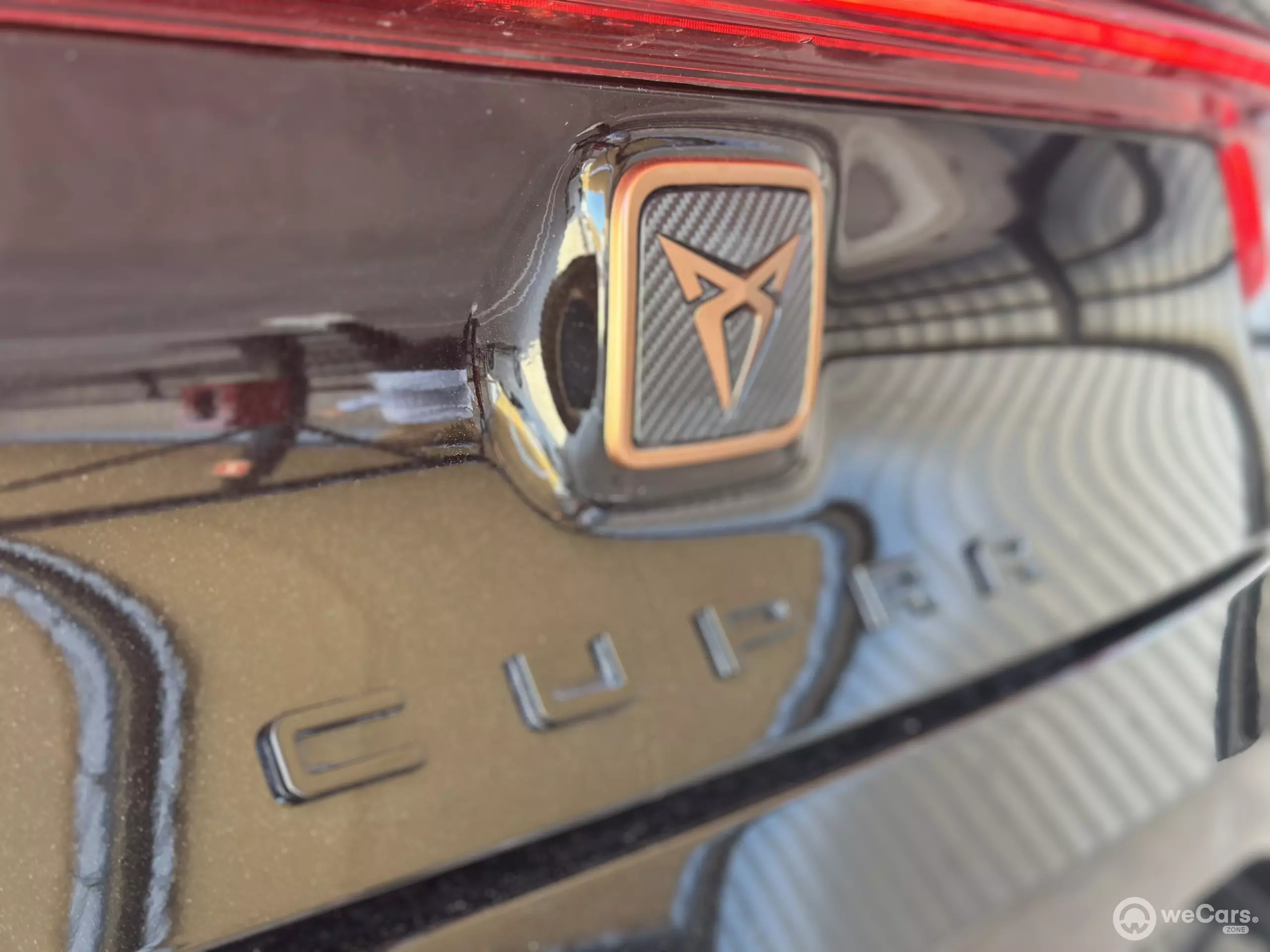 Cupra León