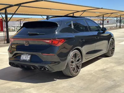 Cupra León 2023