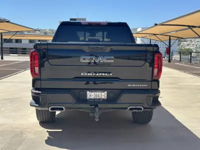 GMC Sierra Pick-Up 2023