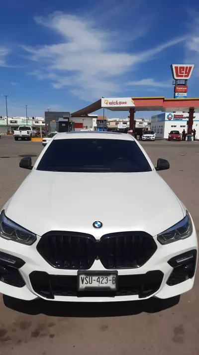 BMW X6 VUD 2021