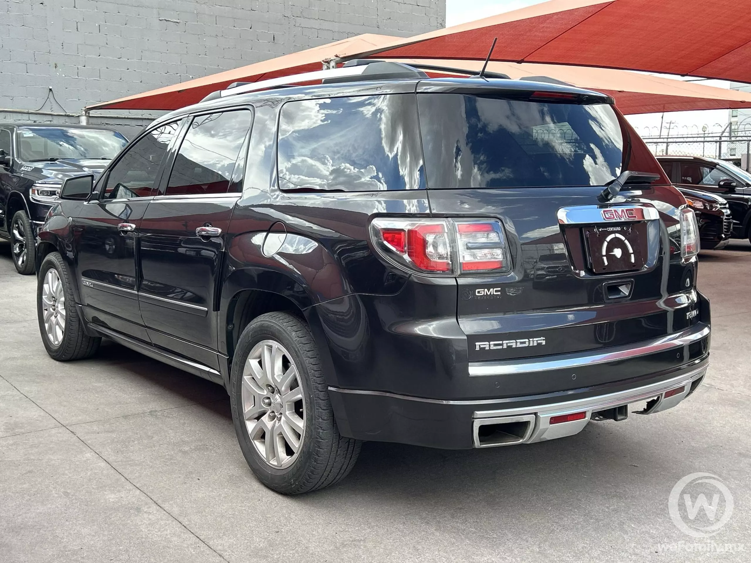 GMC Acadia