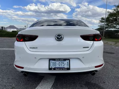 Mazda 3 2019