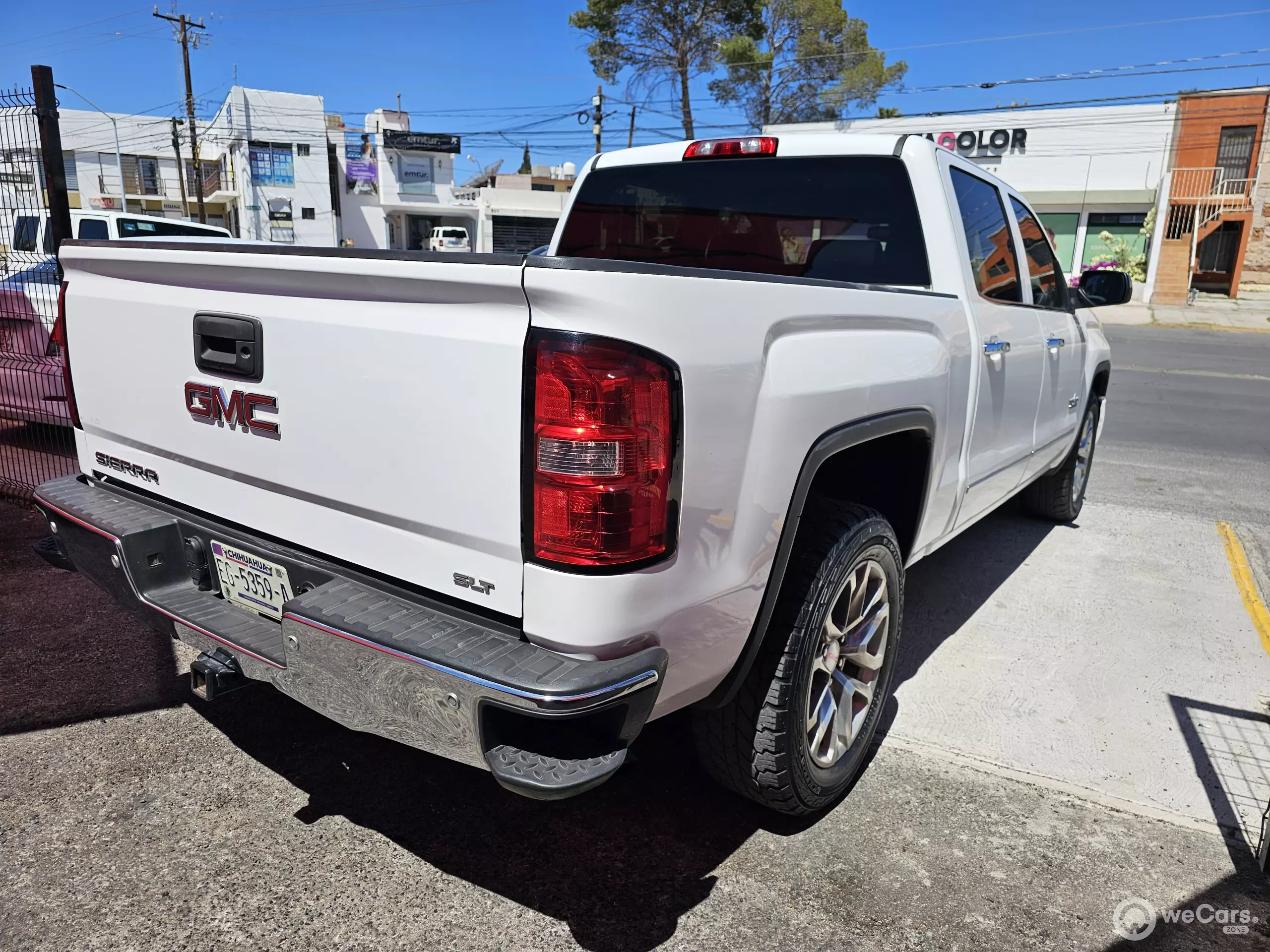 GMC Sierra