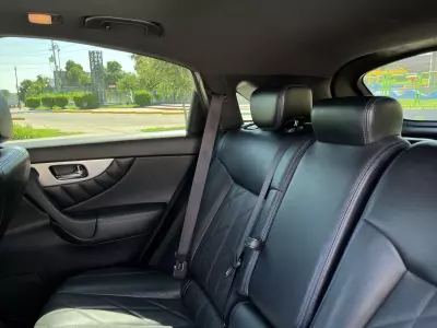 Infiniti QX70 VUD 2016