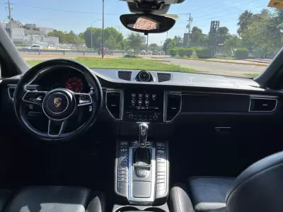 Porsche Macan VUD 2017