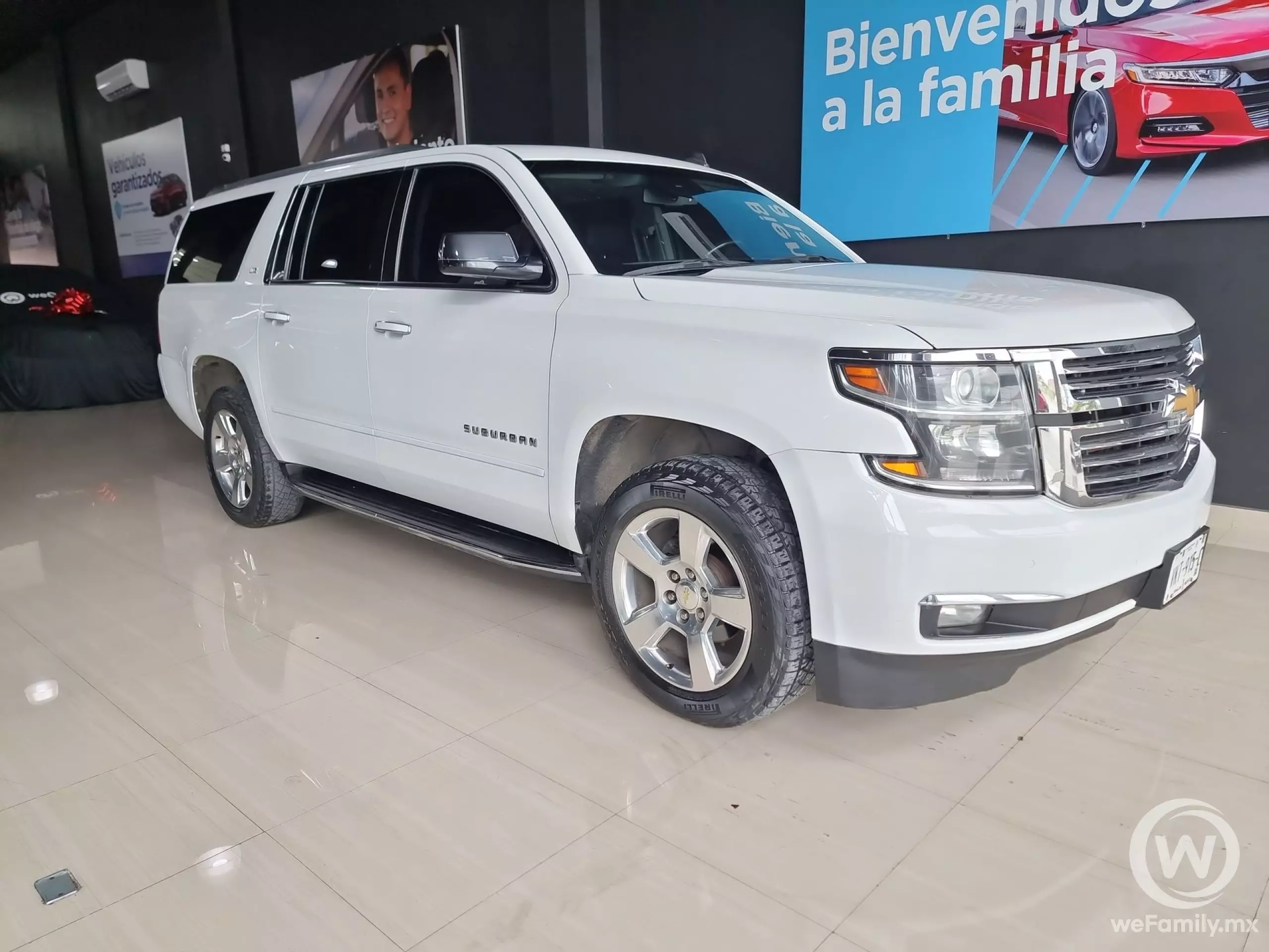 Chevrolet Suburban VUD 2015