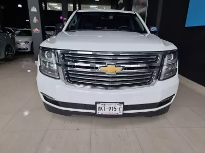 Chevrolet Suburban VUD 2015