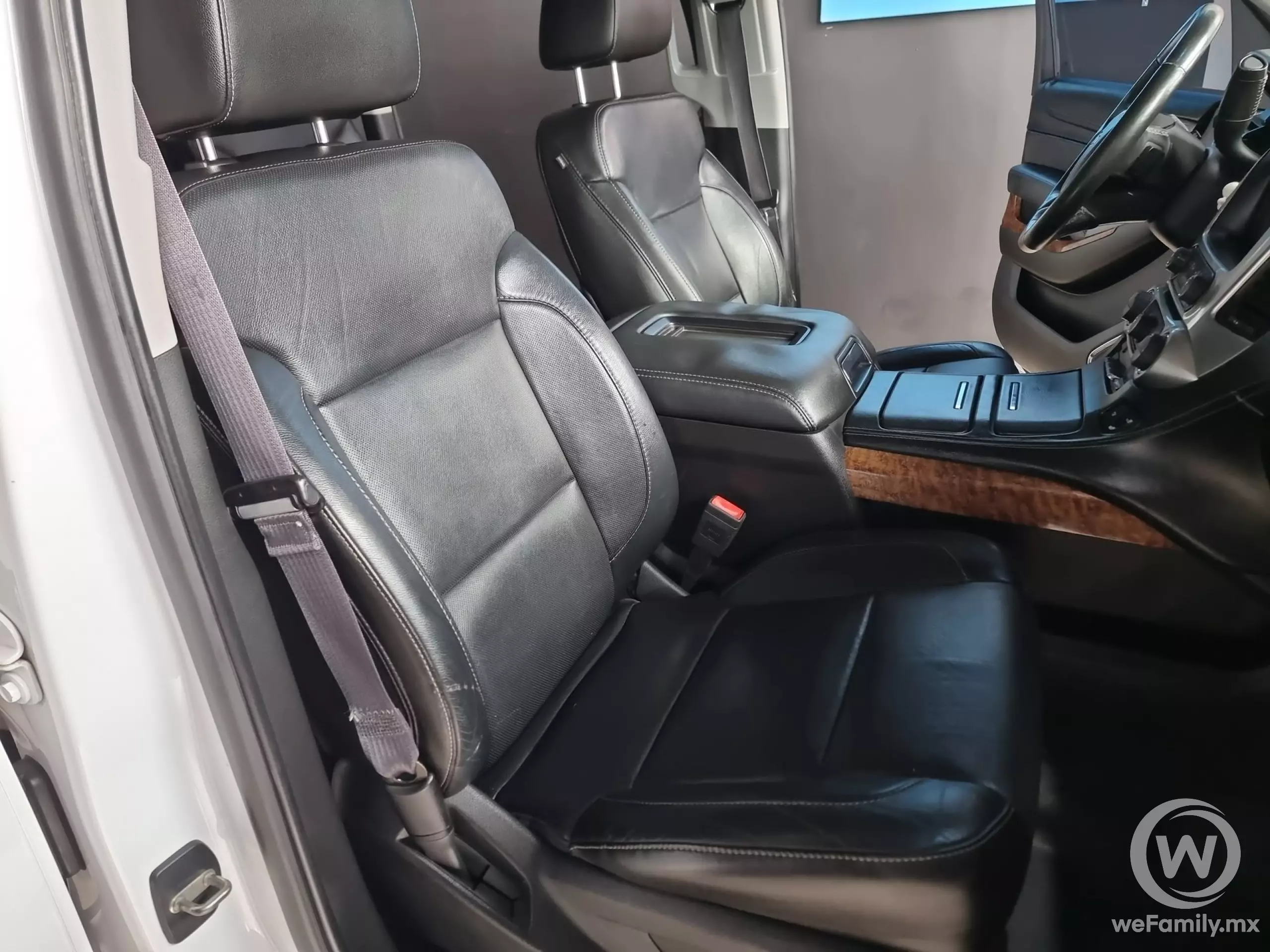 Chevrolet Suburban VUD
