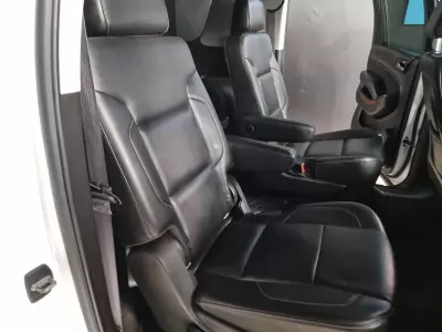 Chevrolet Suburban VUD 2015