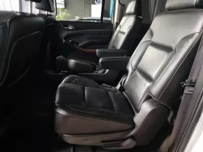 Chevrolet Suburban VUD 2015