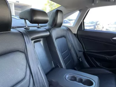 Volkswagen Jetta 2019