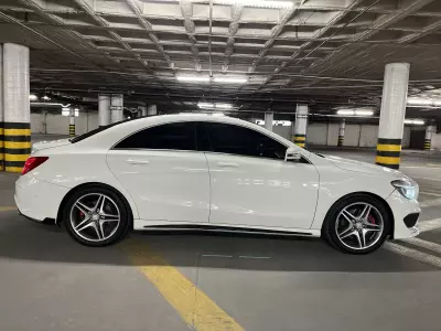 Mercedes Benz Clase CLA 2015